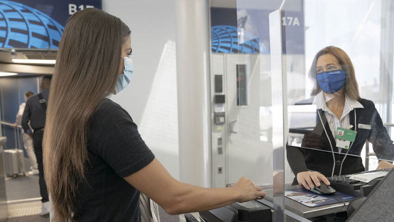 Contactless check-in at United Airlines